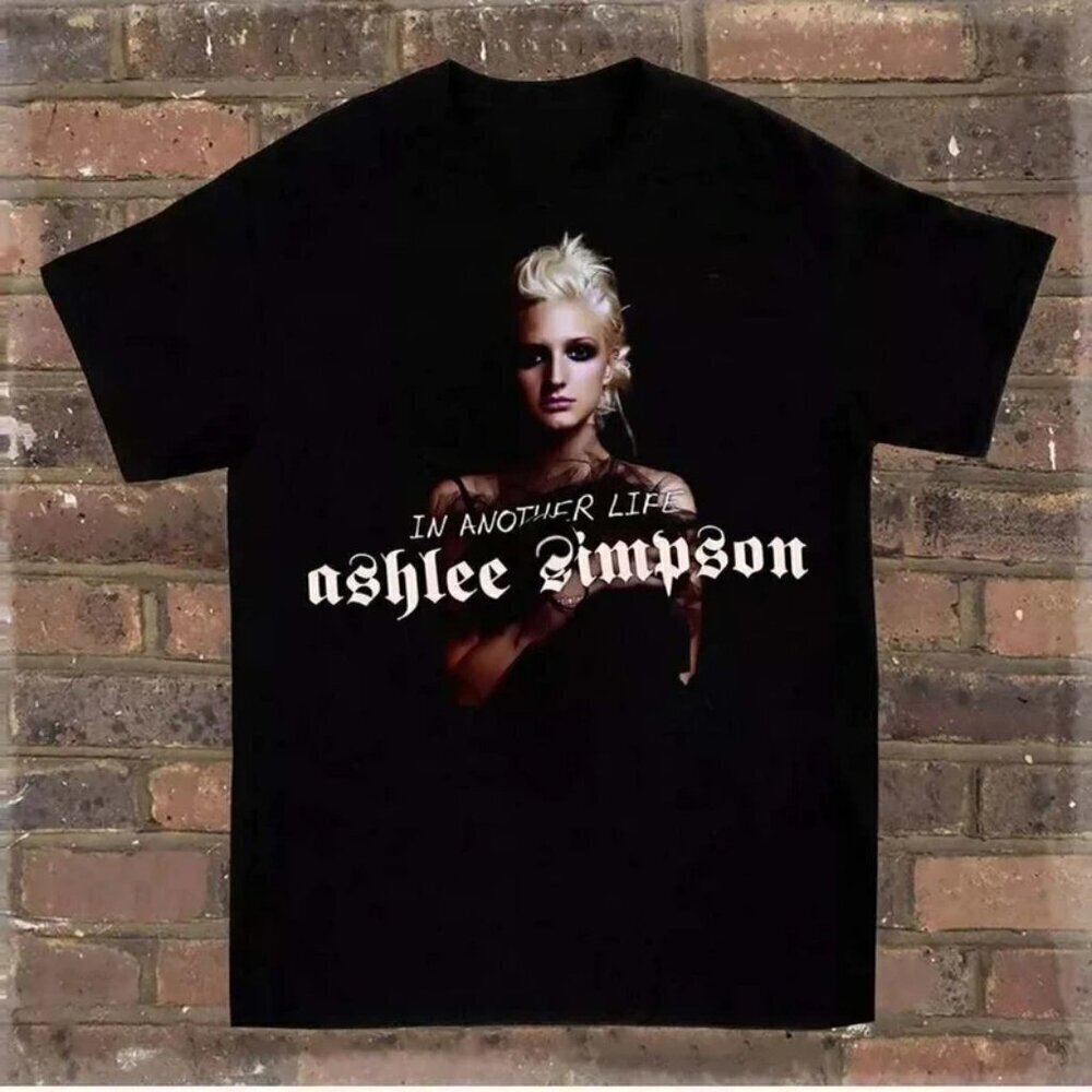 Ashlee Simpson - In Another Life Unisex T-shirt .